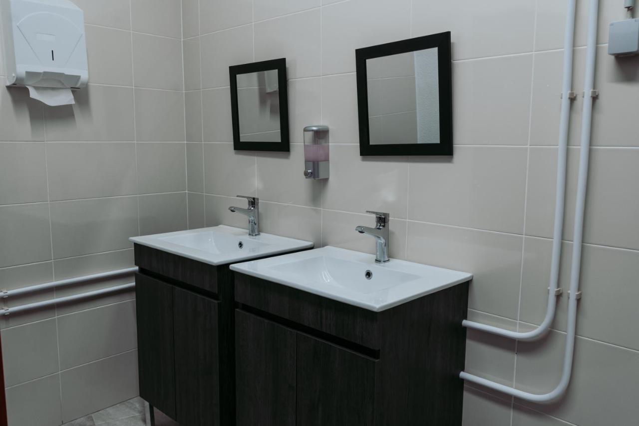 Middle Point Hostel Sardoal Ngoại thất bức ảnh