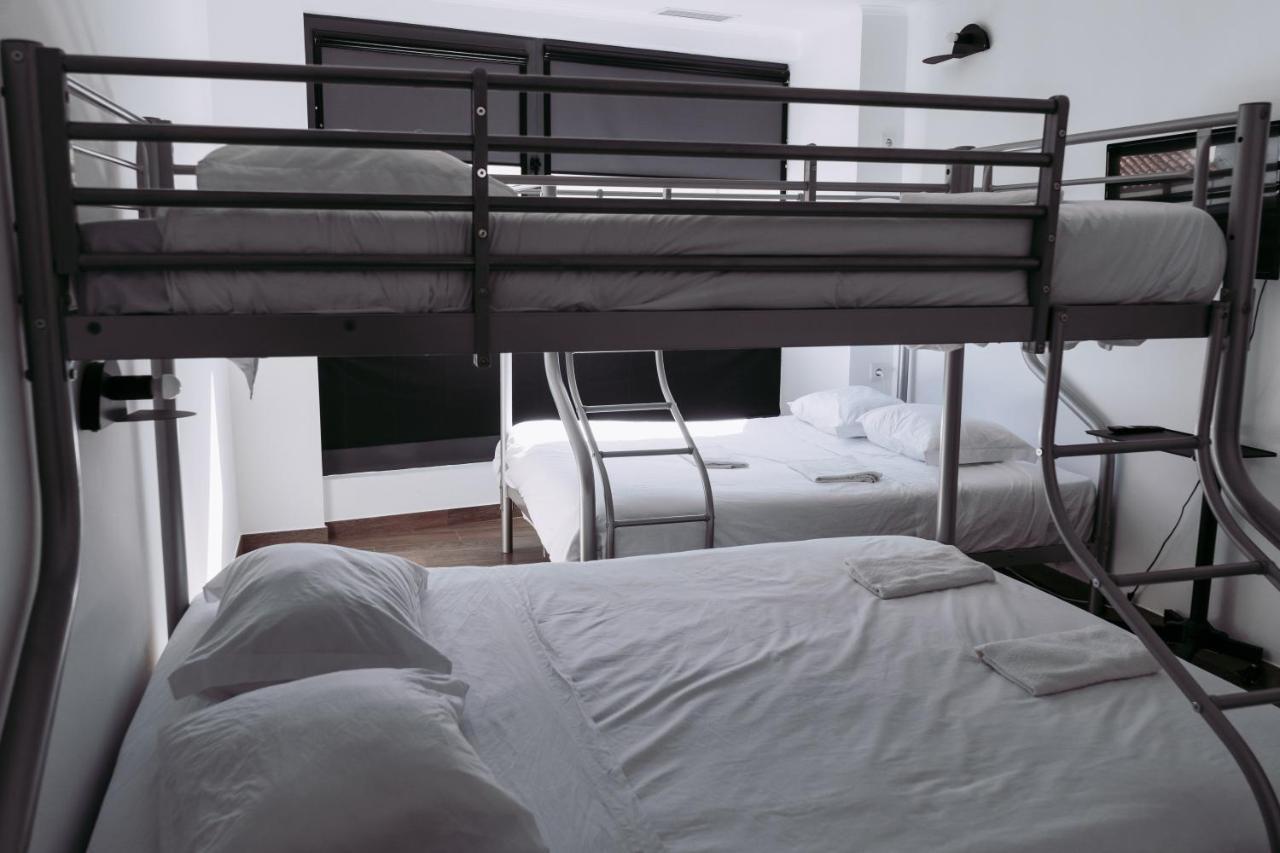 Middle Point Hostel Sardoal Ngoại thất bức ảnh
