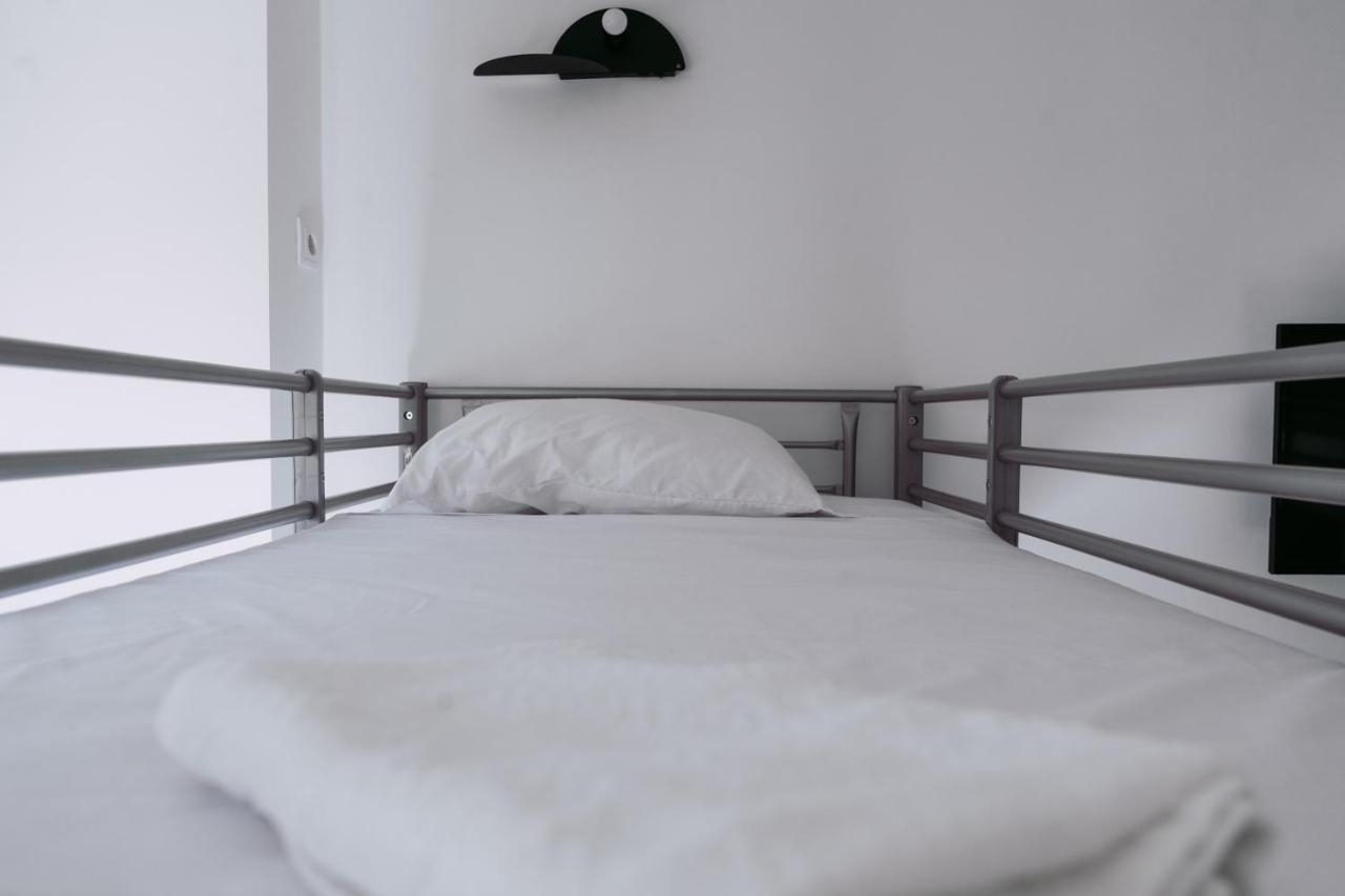 Middle Point Hostel Sardoal Ngoại thất bức ảnh