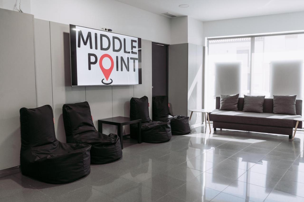 Middle Point Hostel Sardoal Ngoại thất bức ảnh